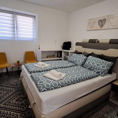 Elita Prenociste Apartment Bihać Екстериор снимка