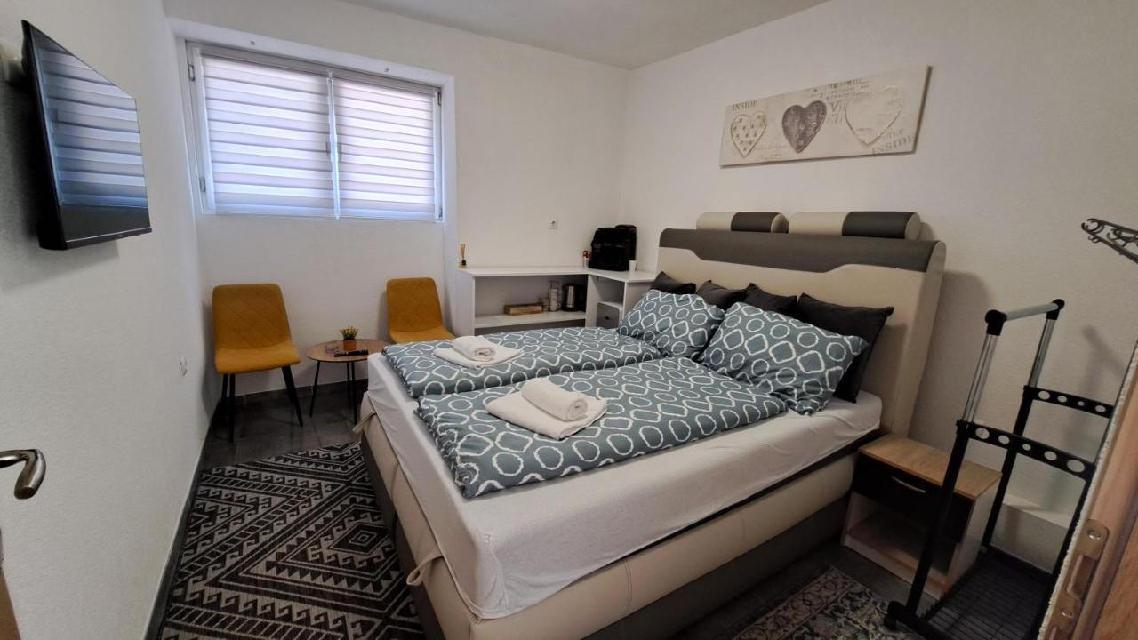 Elita Prenociste Apartment Bihać Екстериор снимка